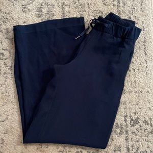 Lululemon On the fly wide leg pants